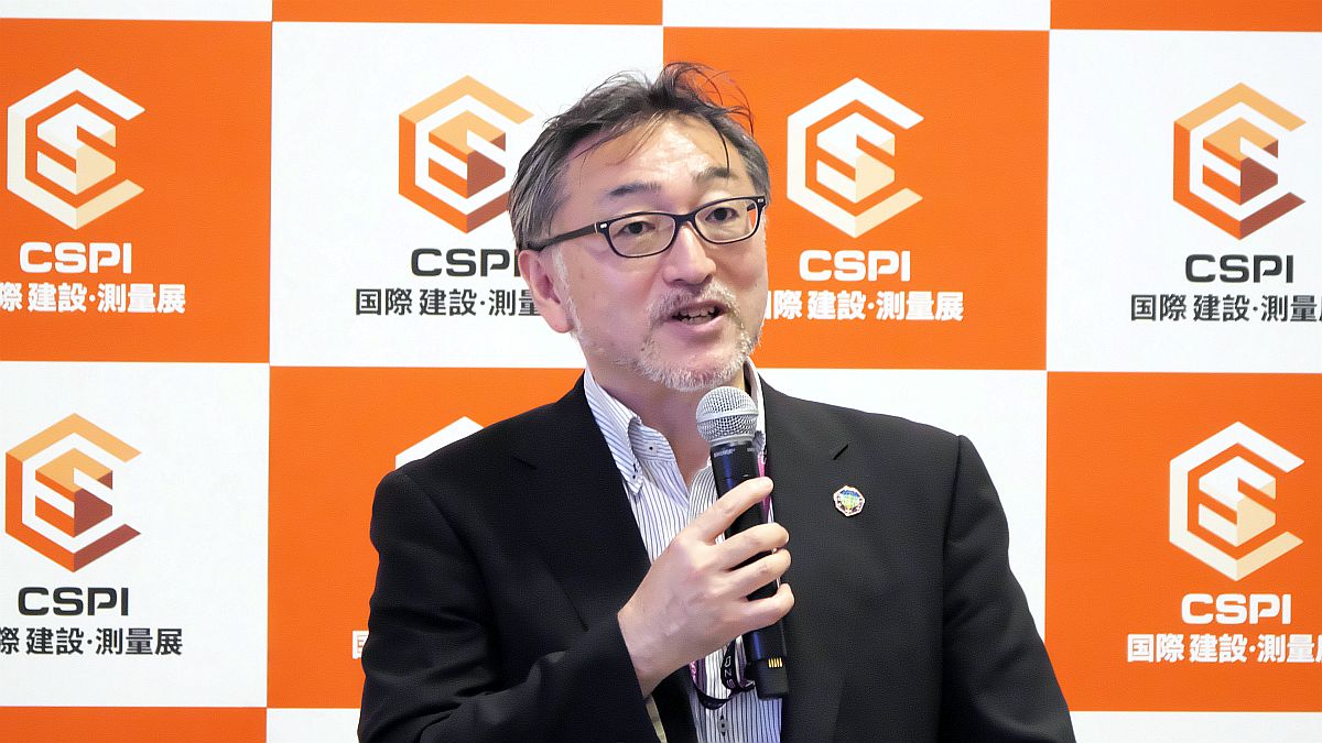 三上参事官