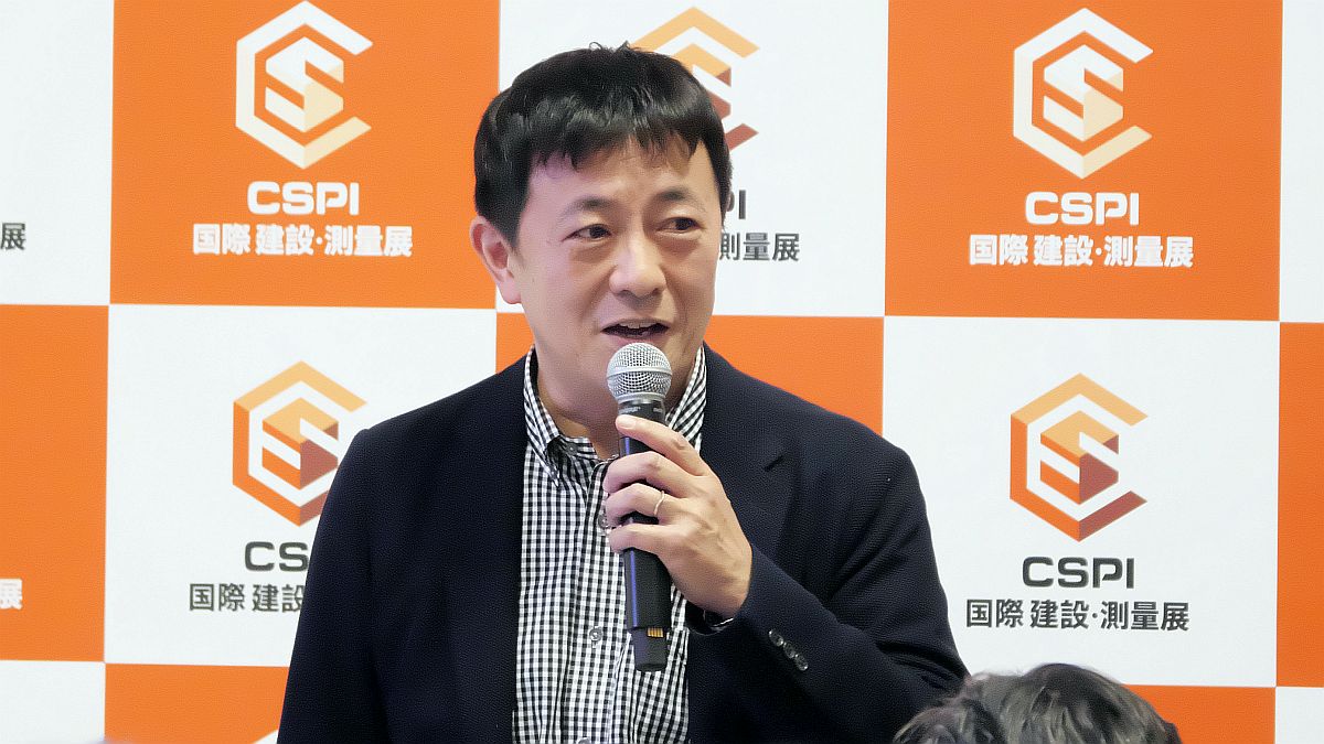 板野氏