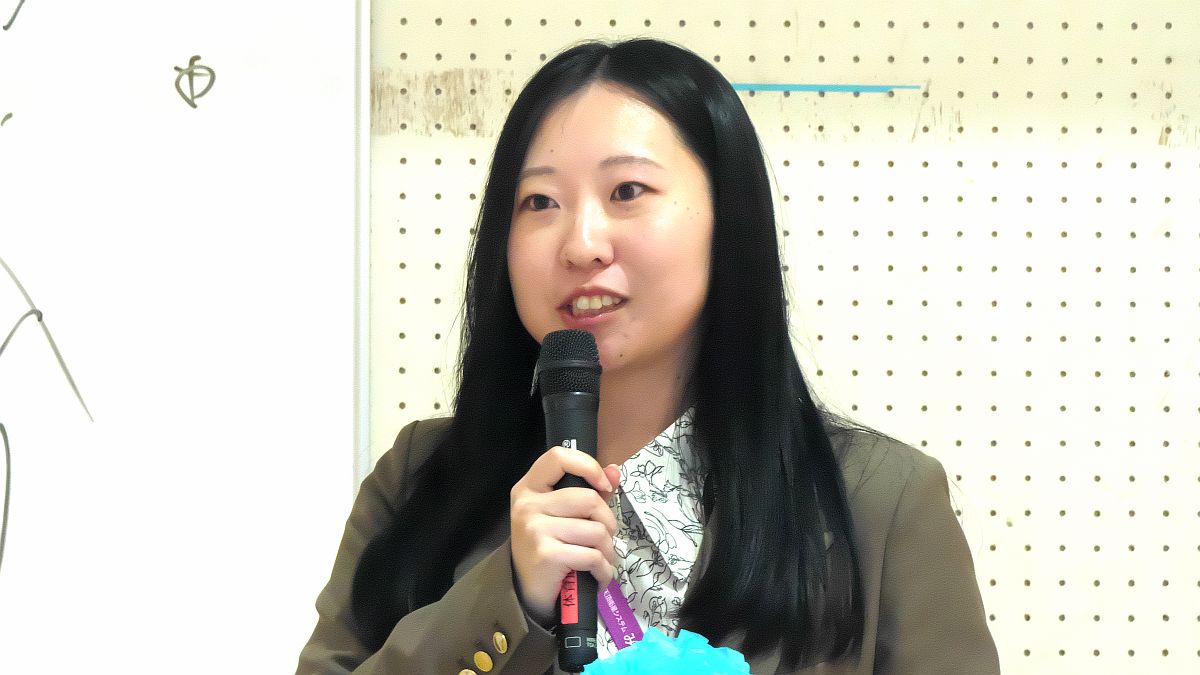 講師写真-3（榎本氏）