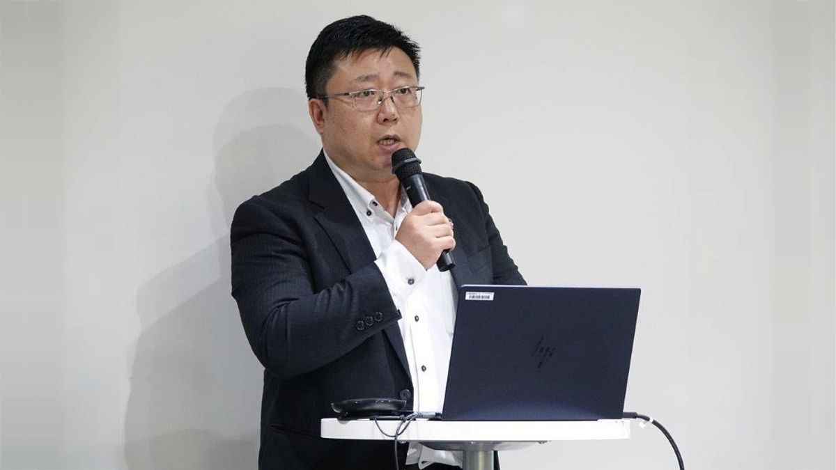 小峰参与