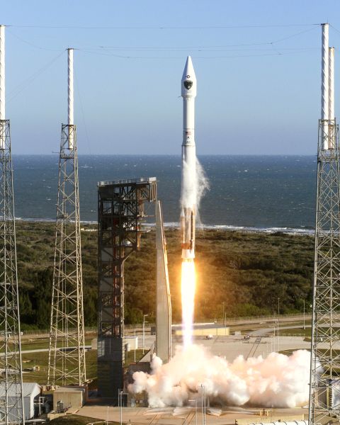 アトラスVロケットによる「GPSIIF-12」の打ち上げ