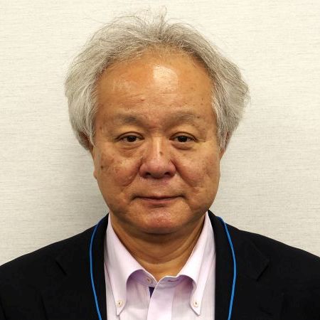 伊藤氏